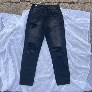 American Eagle 90’s Boyfriend Jeans